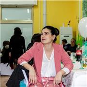 Laureanda in economia offre lezioni di matematica fino alla quinta superiore